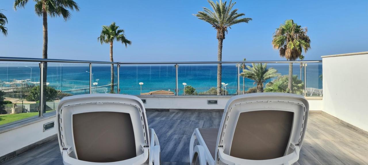 Phaedrus Living: Seafront Luxury Flat Pallini Court 113 Protaras Exterior photo